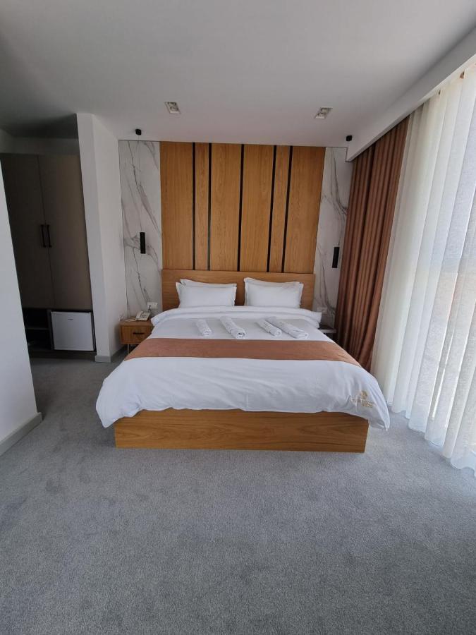 Resort Zerja And Spa Peshkopi Luaran gambar